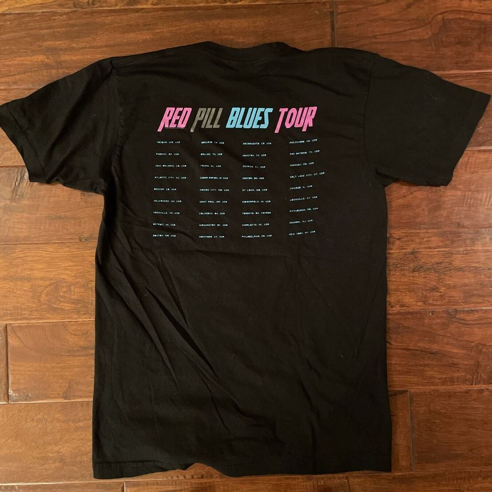 Maroon 5 Red Pills Blues Tour Black T Shirt Concert Band Woman's Size Medium - Picture 5 of 8